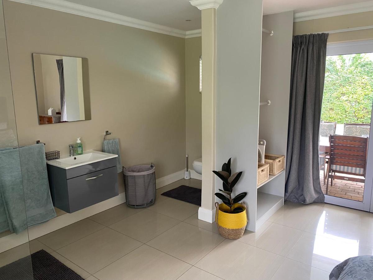 Studio @ Champion Apartment Durban Bagian luar foto