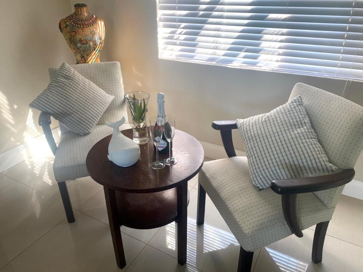 Studio @ Champion Apartment Durban Bagian luar foto